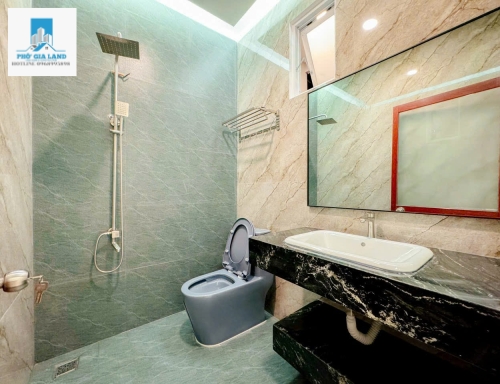 BÁN NHÀ SỔ HỒNG RIÊNG  Góc 2 mặt tiền HẺM 3m 