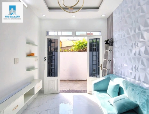 Nhà hẻm xe hơi 36 Dương cát lợi đối diện trường học 