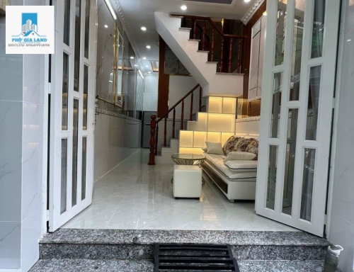 NHÀ HẺM 28/19 ĐÀO TÔNG NGUYÊN NHÀ BÈ