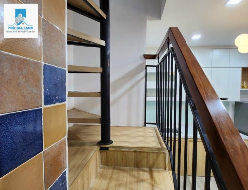 NHÀ NHỎ SỔ HỒNG RIÊNG - HẺM MAI LANG  30/51  LÂM VĂN BỀN - QUẬN 7 .