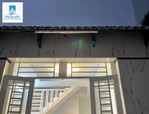 Bán nhà hẻm 630/ đường Huỳnh Tấn Phát, p.Tân Phú, Quận 7.