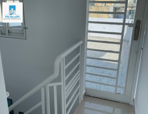 Bán nhà hẻm 630/ đường Huỳnh Tấn Phát, p.Tân Phú, Quận 7.