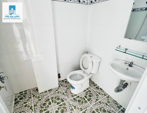  Bán nhà hẻm 2680/...Huỳnh Tấn Phát - nhà bè