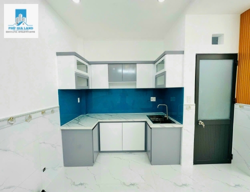 Bán gấp nhà thì trấn nhà bè