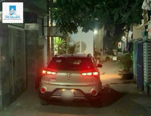 BÁN NHÀ HẺM XE HƠI - LÂM VĂN BỀN - TRUNG TÂM QUẬN 7