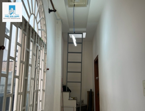 BÁN NHÀ HẺM XE HƠI - LÂM VĂN BỀN - TRUNG TÂM QUẬN 7