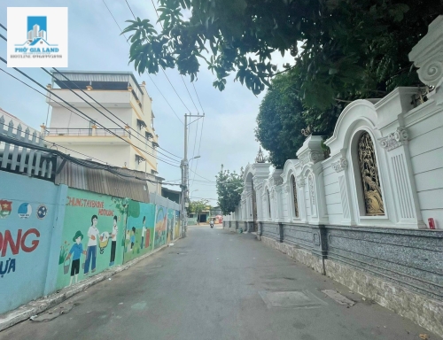 Nhà sổ Hồng riêng, Mặt tiền hẻm nhựa 360/... phạm hữu lầu, Quận7