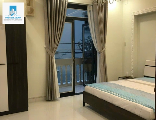 BÁN BIỆT THỰ HXH - PHƯỜNG PHÚ THUẬN, QUẬN 7 
