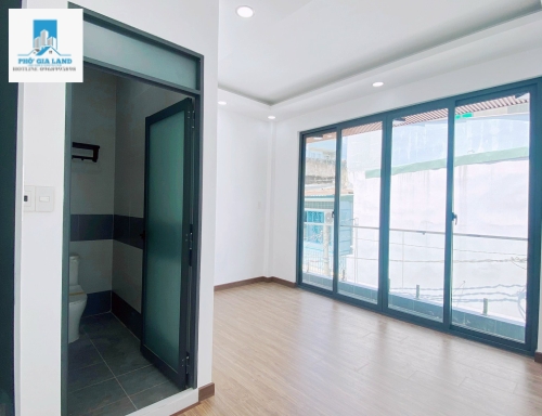 BÁN NHÀ MỚI ĐẸP GÓC 2 MT HẺM, NGUYỄN THỊ XÍU, P.TÂN THUẬN TÂY, QUẬN 7.