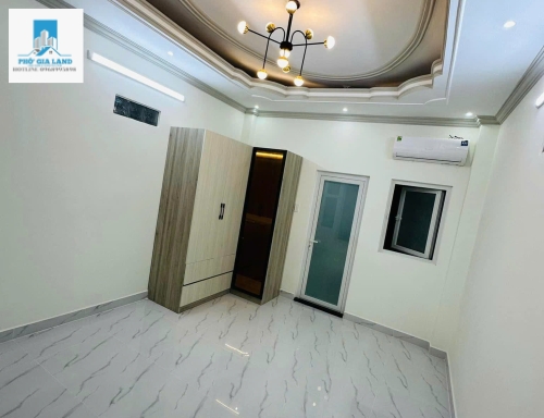 BÁN NHÀ 5 TẦNG - HẺM 1248 HUỲNH TẤN PHÁT - QUẬN 7 . NỘI THẤT CAO CẤP 