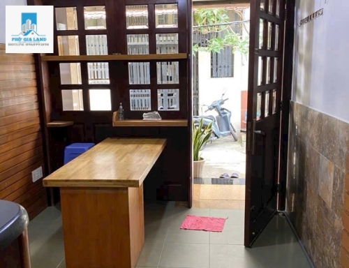 Nhà hiếm 2 lầu Hẻm xe hơi 7 chỗ đổ cửa 861 Trần Xuân Soạn P. Tân Hưng Q7