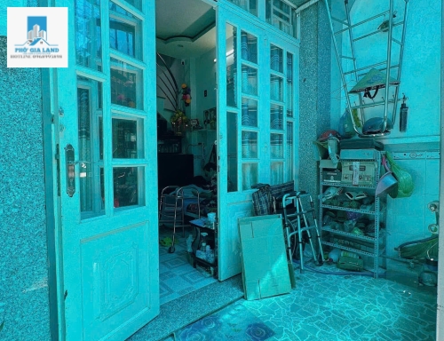 🔷 Hẻm 2074 Huỳnh tấn phát - thị trấn nhà bè .hẻm thẳng . Nhà,Hẻm ,cao ráo đảm bảo kg ngập nước.khu an ninh hàng xóm thân thiện😍😍
