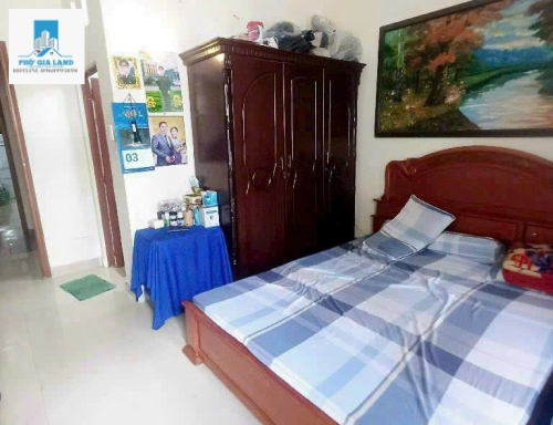 NHÀ 3 TẦNG HẺM XE HƠI kia 1135 - HUỲNH TẤN PHÁT - PHÚ THUẬN - QUẬN 7 . 