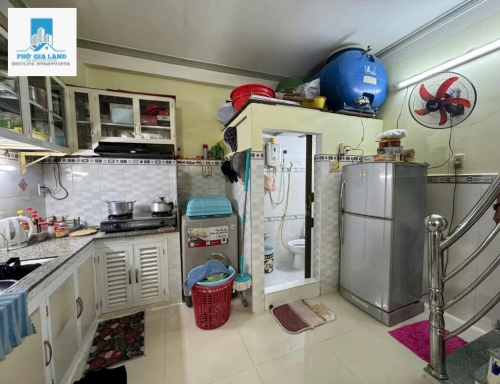 Q7: Bán Nhà Sổ Hồng Riêng Hẻm 88 Nguyễn Văn Quỳ, P.Phú Thuận, Quận 7 - 4m x 9m - 3TỶ150.