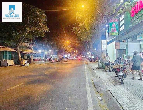NHÀ 3 LẦU MẶT TIỀN KINH DOANH ĐỪƠNG NGUYỄN BÌNH - NHÀ BÈ 
