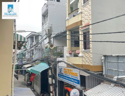 BÁN NHÀ 3 TẦNG - MẶT TIỀN HẺM KINH DOANH  - SỔ HỒNG RIÊNG 502 HUỲNH TẤN PHÁT - QUẬN 7 .