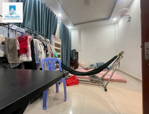 - Bán Nhà Sổ Hồng Riêng Hẻm 435 HTP , P.Tân Thuận Đông, Quận 