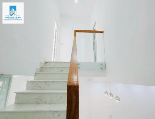 Bán nhà hẻm 205 Huỳnh Tấn Phát Phường Tân Thuận Đông Quận 7.