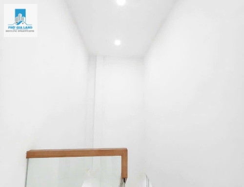 Bán nhà hẻm 205 Huỳnh Tấn Phát Phường Tân Thuận Đông Quận 7.