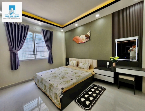 NHÀ 3 TẦNG - HẺM XE HƠI - PHƯỜNG PHÚ THUẬN - QUẬN 7 .