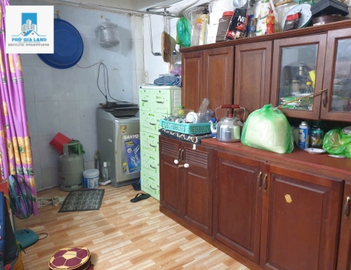 BÁN ĐẤT TẶNG NHÀ TRỌ - H ĐƯỜNG HUỲNH TẤN PHÁT - GẦN KCX TÂN THUẬN - QUẬN 7 .