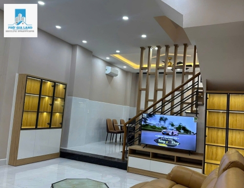 BÁN NHÀ MỚI HIỆN ĐẠI – VỊ TRÍ VÀNG QUẬN 7