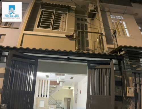 Cho thuê nhà nguyên căn 3,4x12,4m 1 trệt 2 lầu 4pn 3wc hẻm 1191 lê văn lương phước kiển nhà bè.