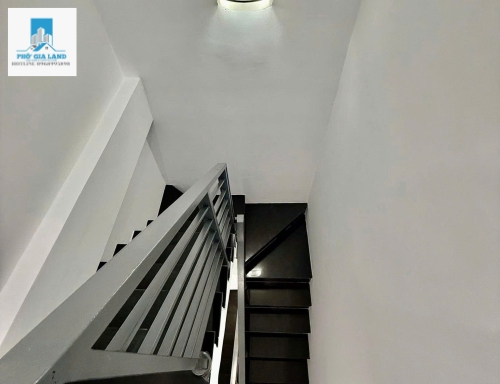 nhà sổ hồng đsh HOÀN CÔNG đầy đủ. mua bán công chứng ủy quyền