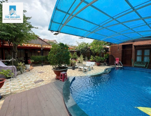 Cho thuê nhà vườn 650m² mặt tiền đường số KDC Nam Long Phú Thuận, Quận 7.