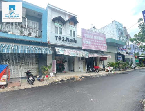 Hẻm 350 ( chi cục thuế ) huỳnh tấn phát 