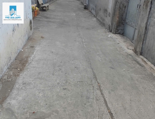 BÁN NHÀ PHỐ - ĐẤT THỔ CƯ 100% - KHÔNG DÍNH SÔNG RẠCH - NHÀ BÈ .