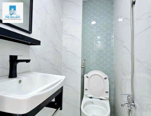- Bán nhà 1135/41 . Huỳnh Tân phát . Phú Thuận . Quận 7
