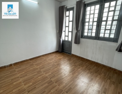 BÁN NHÀ 2 TẦNG - MẶT TIỀN HẺM KINH DOANH ĐƯỢC