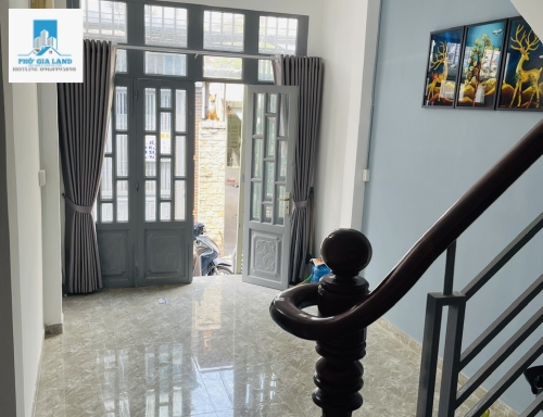BÁN NHÀ 2 TẦNG - MẶT TIỀN HẺM KINH DOANH ĐƯỢC