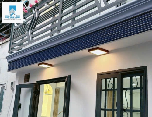 Bán nhà Huỳnh Tân phát quận 7