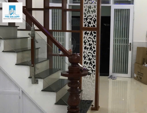Bán nhà hẻm 935 đường Huỳnh Tấn Phát