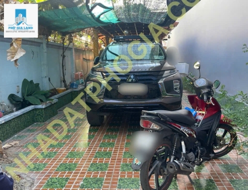 LÔ ĐẤT ĐẸP MT ĐƯỜNG NHỰA 12m BỘ CÔNG AN -P.PHÚ THUẬN - QUẬN 7 .