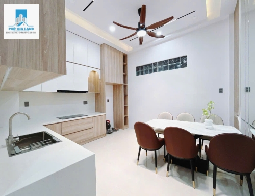SIÊU PHẨM MẶT TIỀN KINH DOANH HIẾM -  MỚI FULL NỘI THẤT