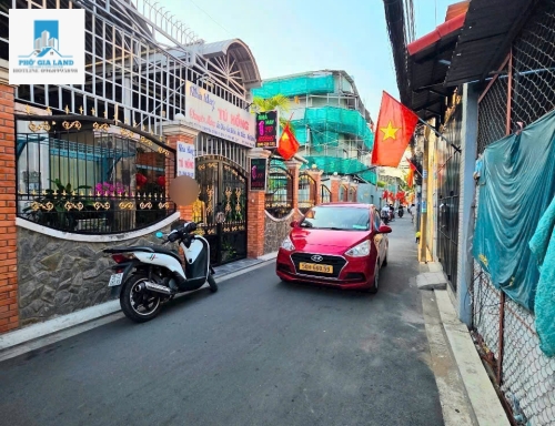 Bán sổ Hồng riêng Dsh nhà  hẻm xe hơi quận 7 
