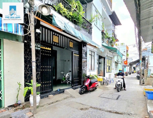BÁN NHÀ 2 TẦNG - HẺM  3M 