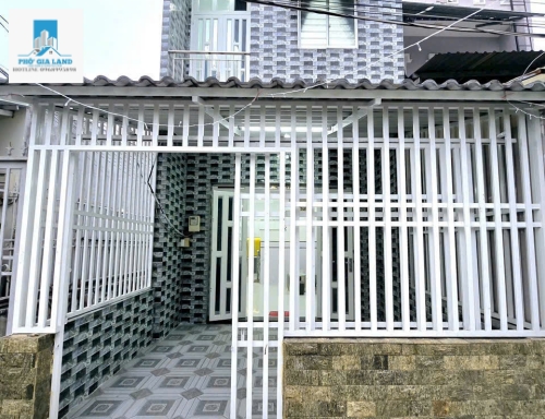 CẦN BÁN GẤP NHÀ ĐỊA CHỈ 2451 ĐƯỜNG HUỲNH TẤN PHÁT