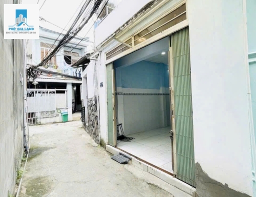 BÁN NHÀ - NGUYỄN VĂN QUỲ, QUẬN 7 - GIÁ 2,8 TỶ THƯƠNG LƯỢNG - 32m2