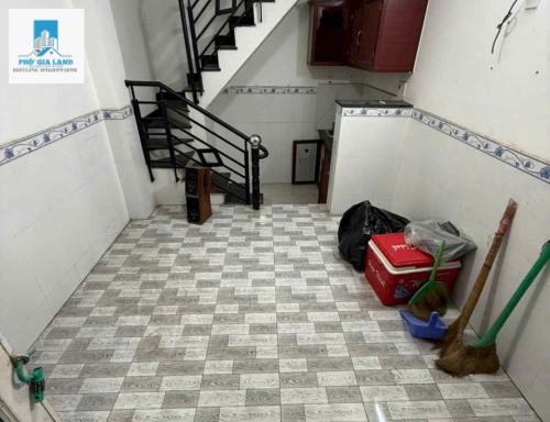 NHÀ VỊ TRÍ KINH DOANH BUÔN BÁN - GIÁ NÀY - KIẾM ĐÂU RA 😀