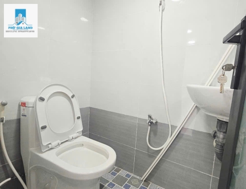 NHÀ ĐẸP SỔ HỒNG RIÊNG - P. TÂN HƯNG - QUẬN 7 