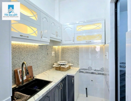 Nhà 2 tầng hẻm 1806 .huỳnh tấn phát