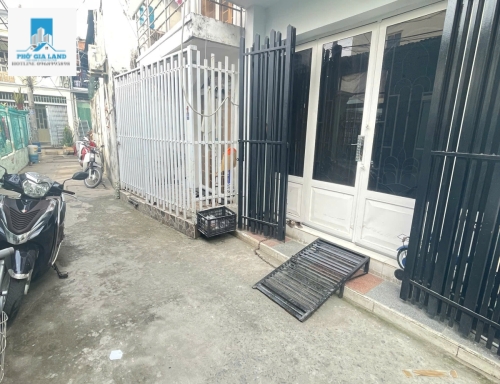 BÁN NHÀ SỔ RIÊNG- GẦN COOPMART HUỲNH TẤN PHÁT