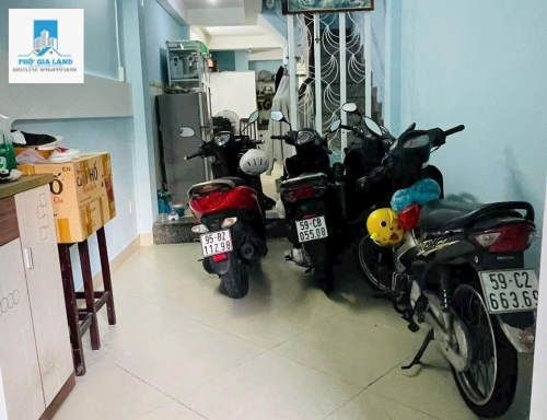 BÁN NHÀ 4 TẦNG MẶT TIỀN HUỲNH TẤN PHÁT CÁCH CHỈ 10M