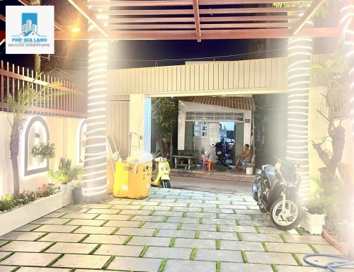 SIÊU PHẨM NHÀ VƯỜN VIEW SÔNG – FULL THỔ CƯ – XE HƠI VÀO NHÀ