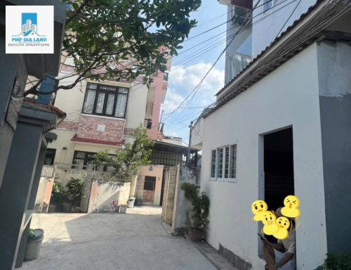 BÁN NHÀ 3 TẦNG – CÁCH MẶT TIỀN XE HƠI 30M📍 Huỳnh Tấn Phát – Nhà Bè