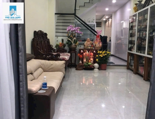  BÁN NHÀ MẶT TIỀN HUỲNH TẤN PHÁT - QUẬN 7- GẦN PHÚ MỸ HƯNG . 